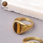 Pure Tiger's Eye Ring: Sober Style